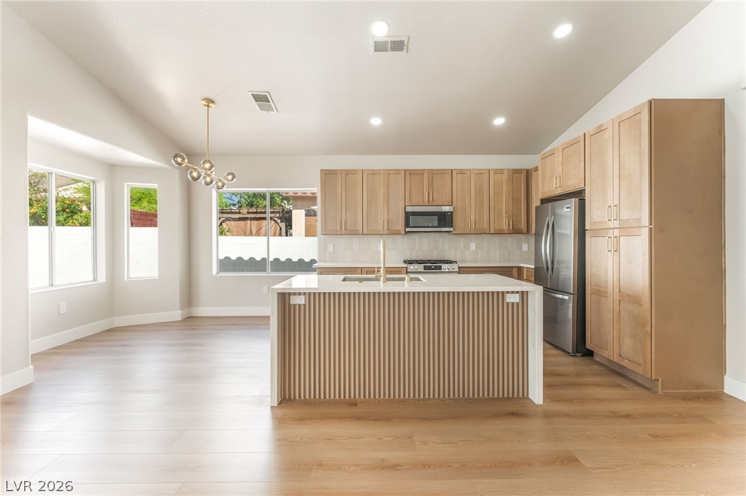 8417 Bay Crest Drive Las Vegas NV 89128
