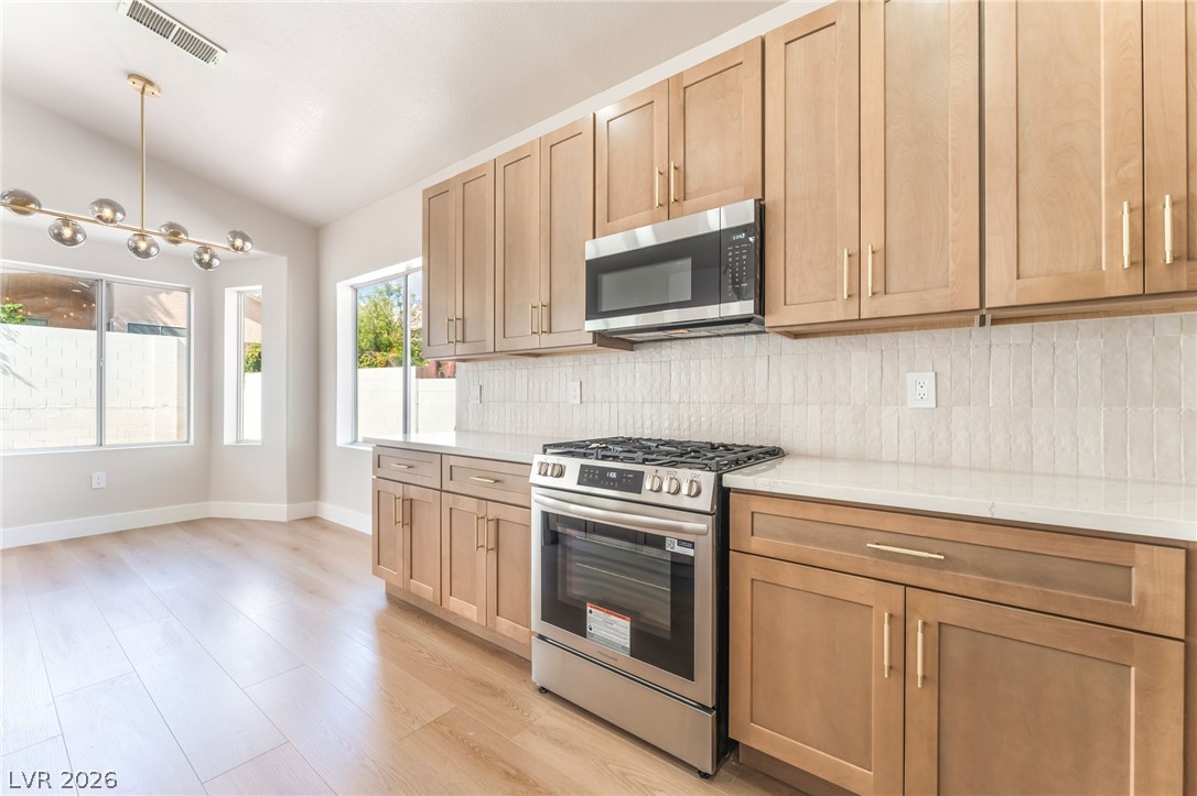 8417 Bay Crest Drive Las Vegas NV 89128