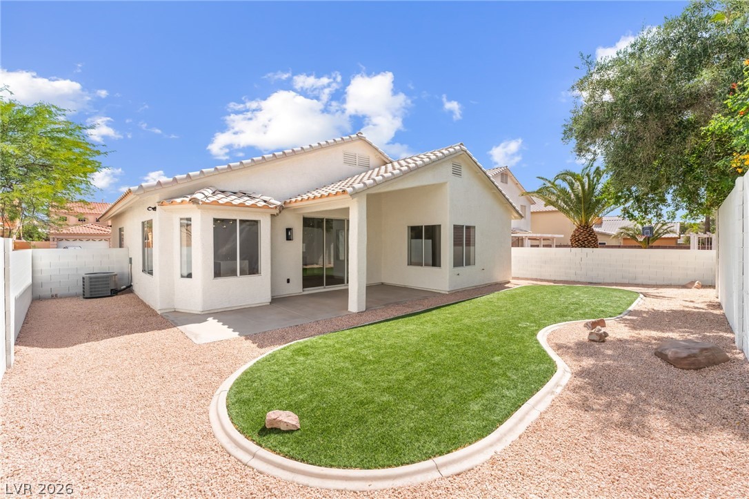 8417 Bay Crest Drive Las Vegas NV 89128