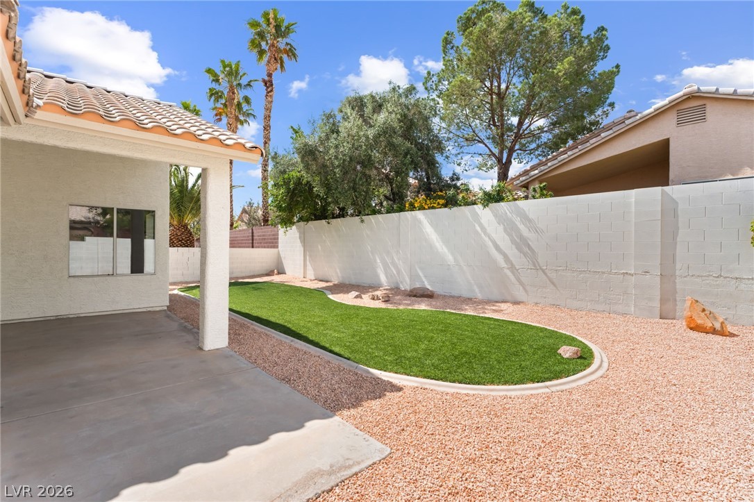 8417 Bay Crest Drive Las Vegas NV 89128
