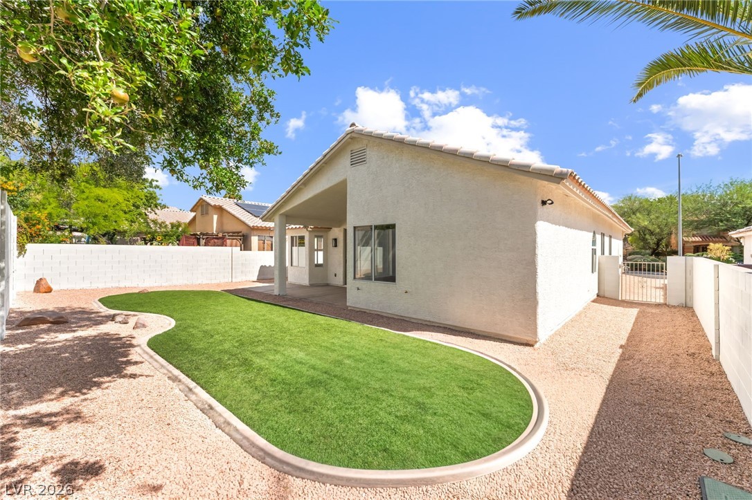 8417 Bay Crest Drive Las Vegas NV 89128