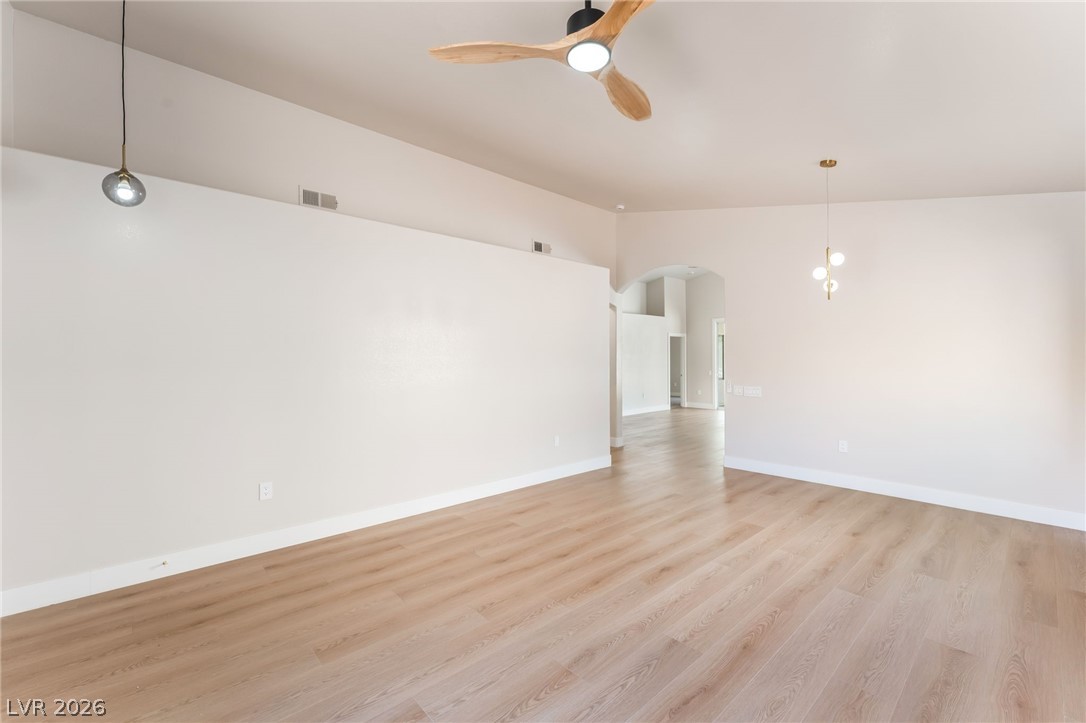 8417 Bay Crest Drive Las Vegas NV 89128