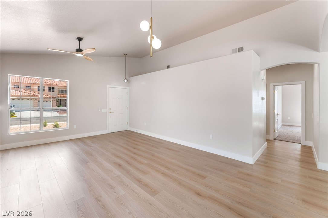 8417 Bay Crest Drive Las Vegas NV 89128
