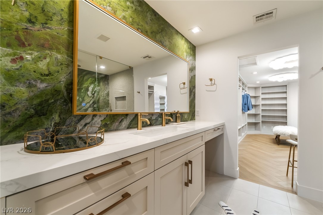 10619 Acacia Park Place Las Vegas NV 89135