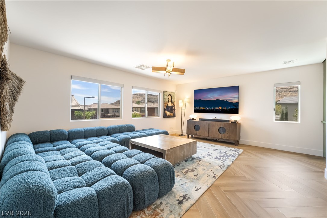 10619 Acacia Park Place Las Vegas NV 89135
