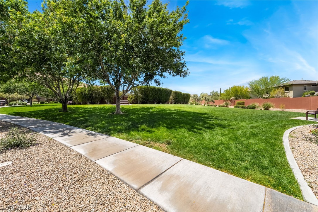10619 Acacia Park Place Las Vegas NV 89135