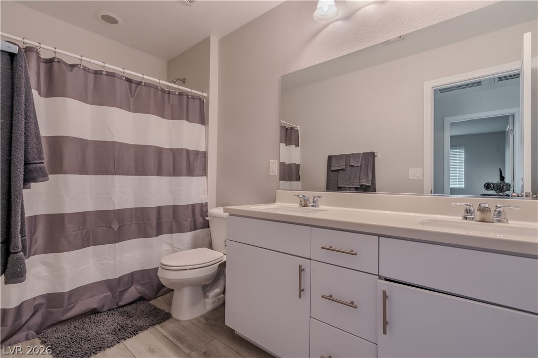 3807 Enchanted Well Avenue North Las Vegas NV 89031