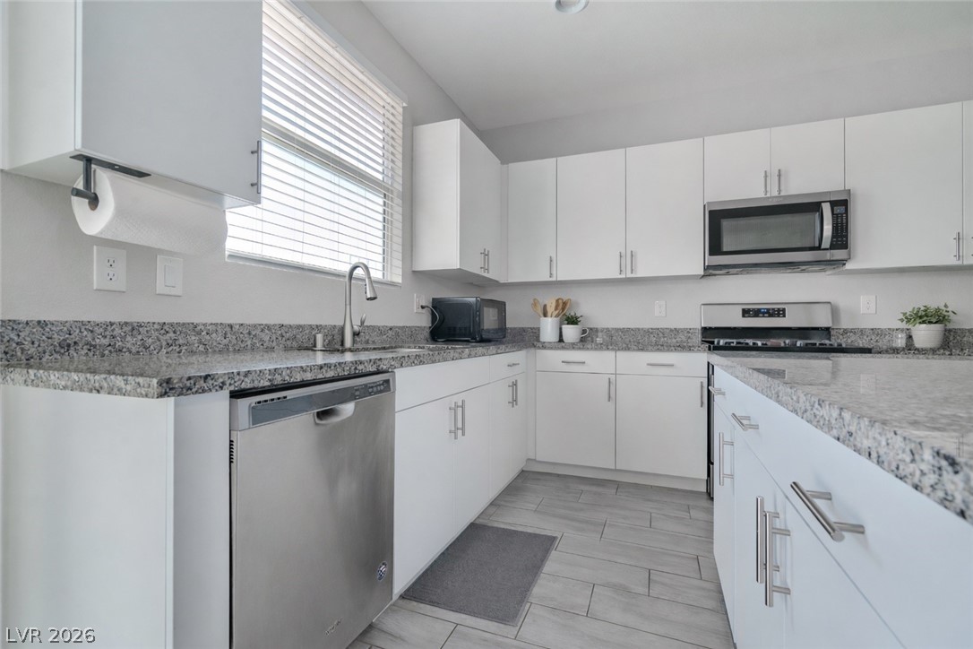3807 Enchanted Well Avenue North Las Vegas NV 89031