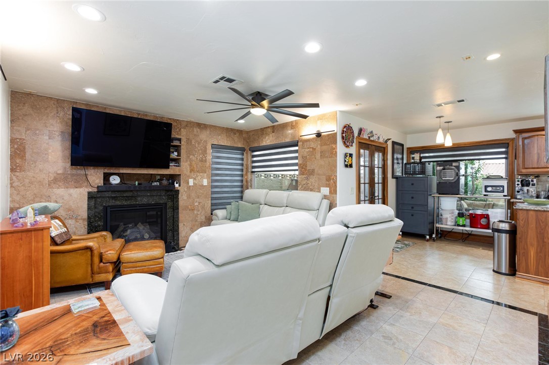 2912 Moonlight Bay Lane Las Vegas NV 89128