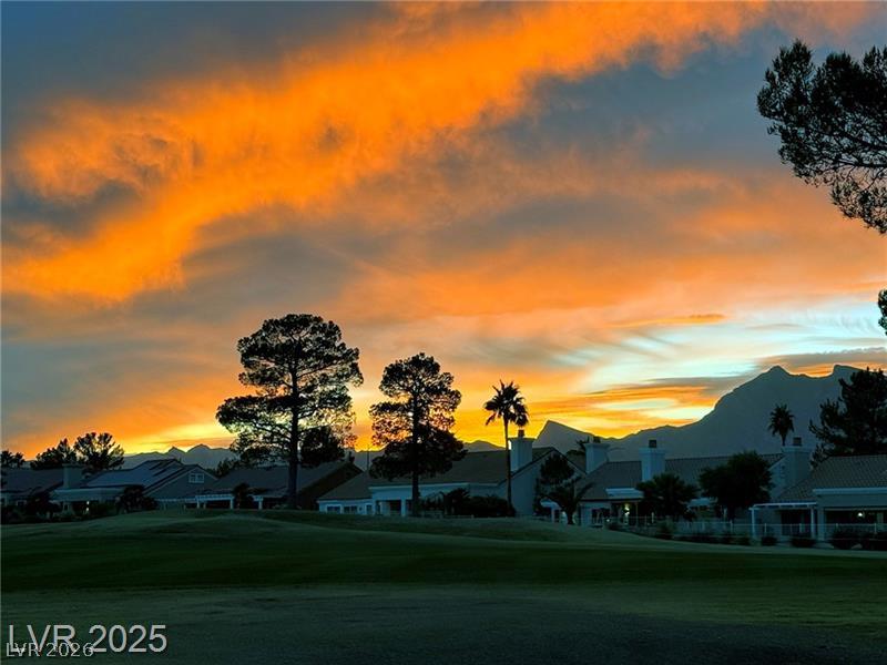 9216 January Drive Las Vegas NV 89134