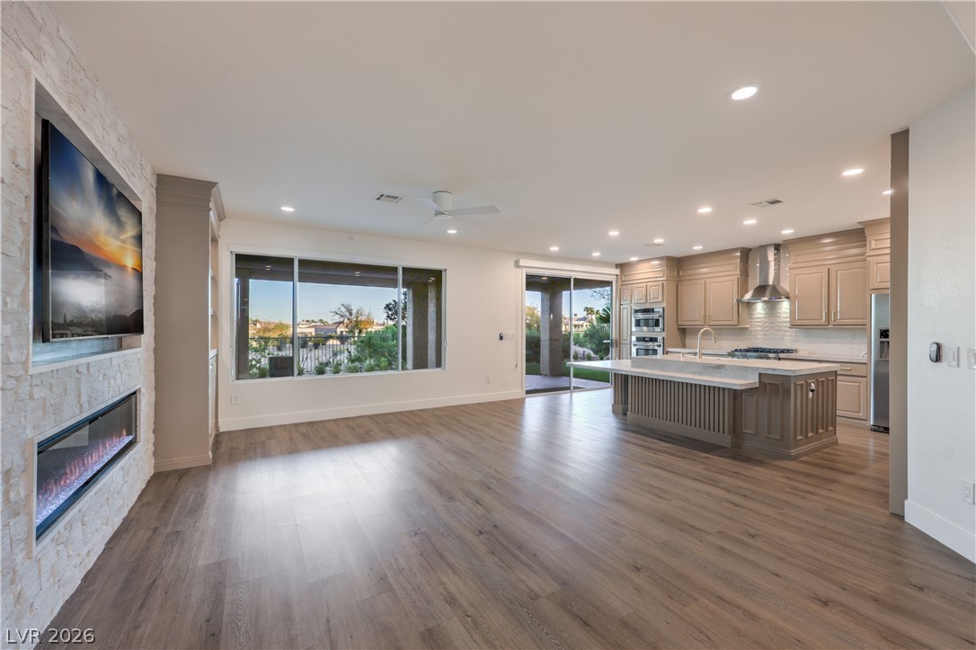 4740 Riva De Romanza Street Las Vegas NV 89135