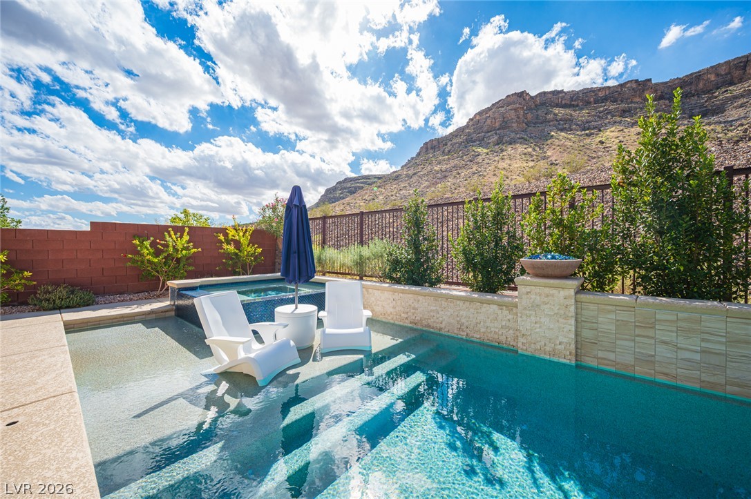 5917 Heaven View Drive Las Vegas NV 89135