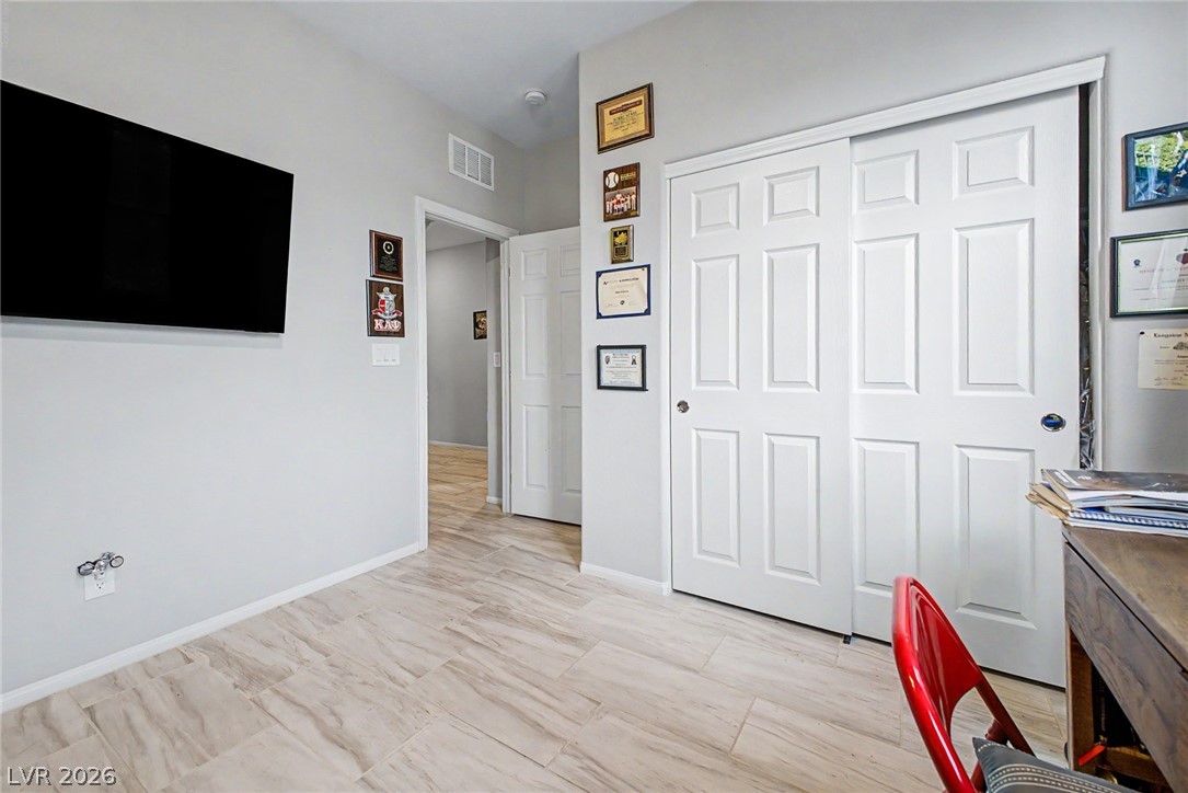 512 Shimmering Sands Avenue North Las Vegas NV 89031