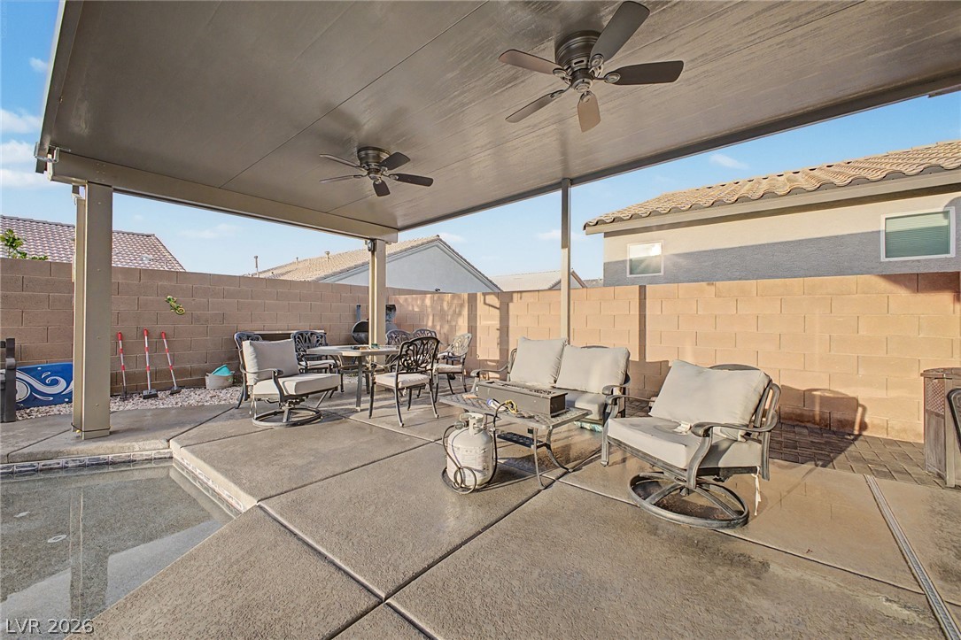 512 Shimmering Sands Avenue North Las Vegas NV 89031