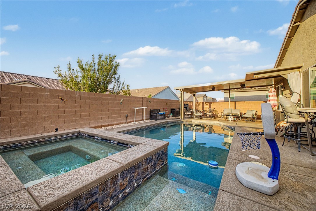 512 Shimmering Sands Avenue North Las Vegas NV 89031