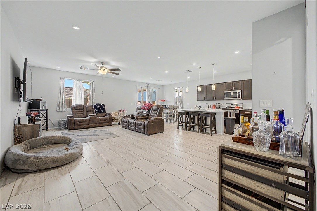 512 Shimmering Sands Avenue North Las Vegas NV 89031