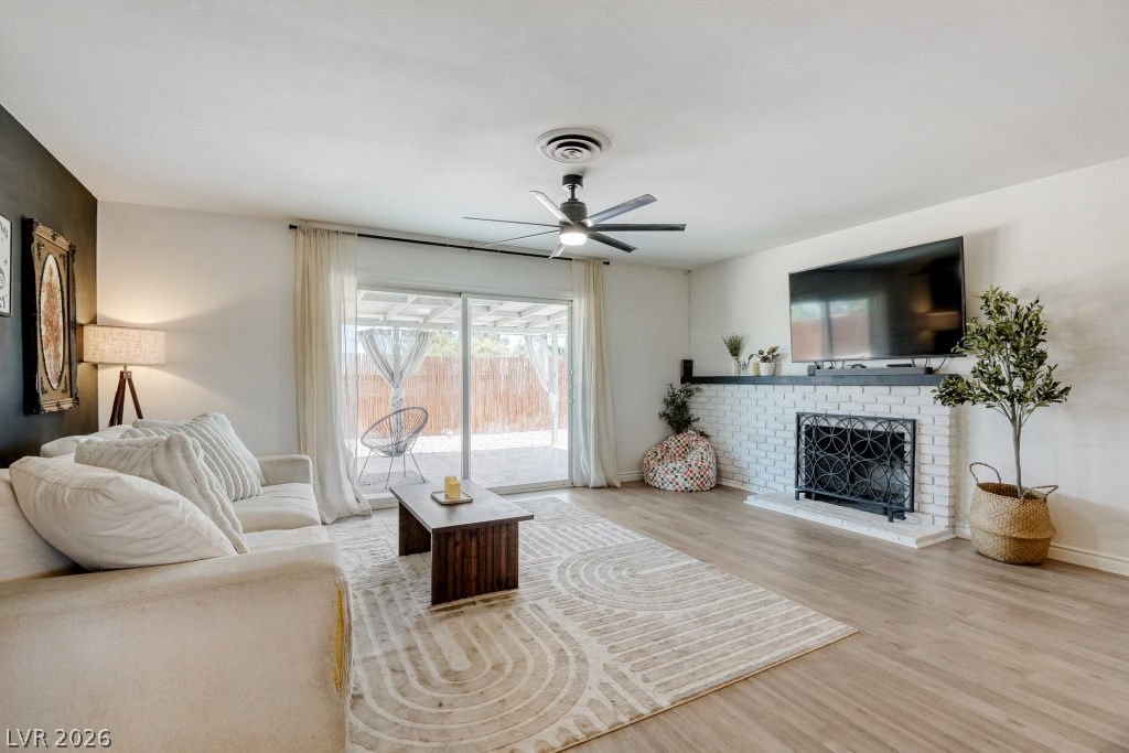 2013 El Greco Street Las Vegas NV 89102