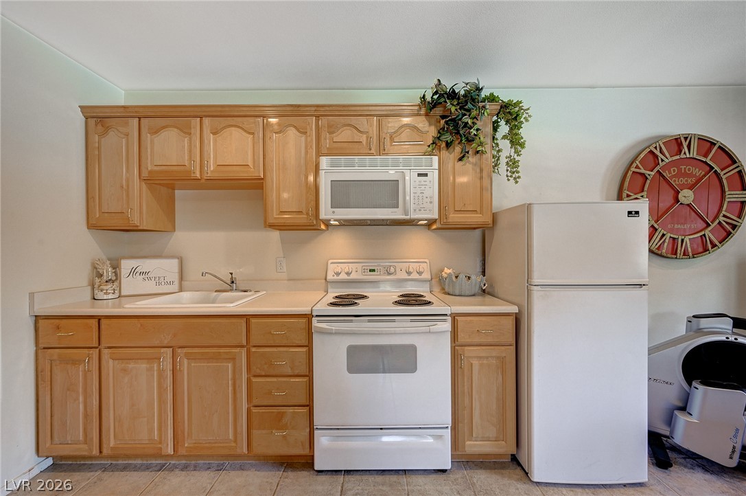 548 Radwick Drive Las Vegas NV 89110