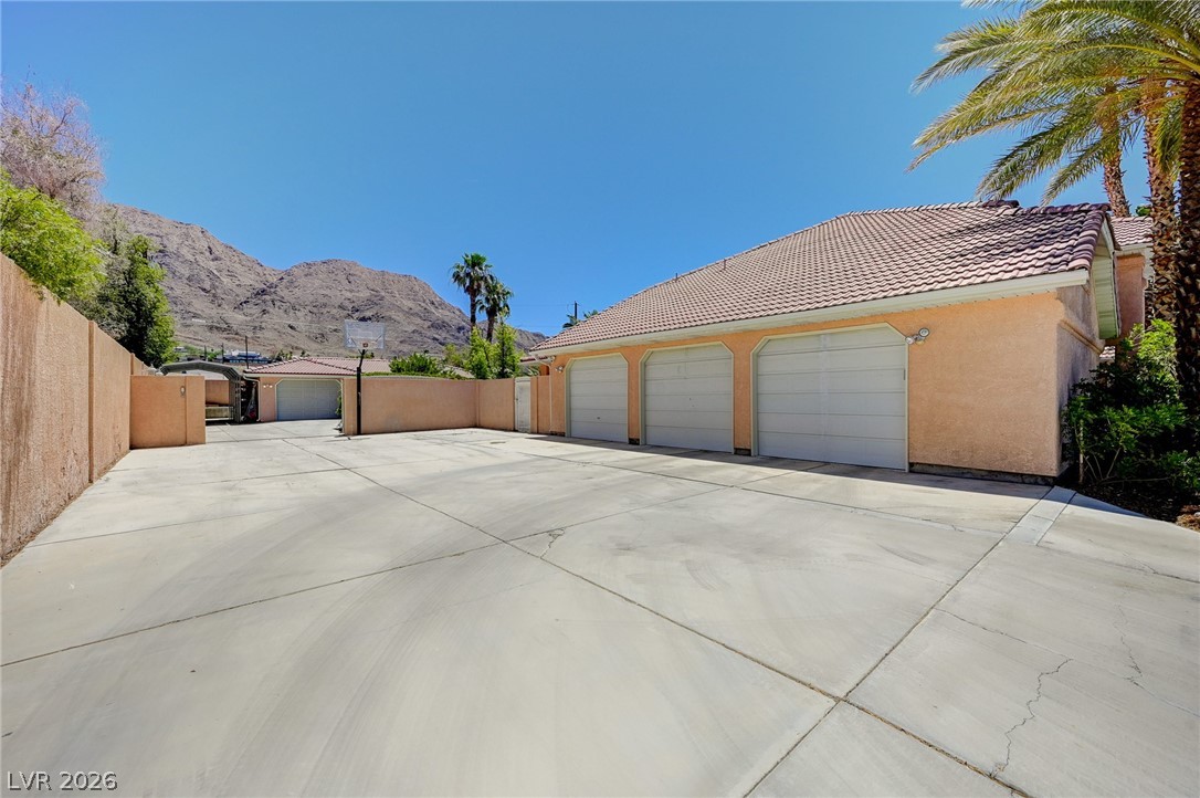 548 Radwick Drive Las Vegas NV 89110