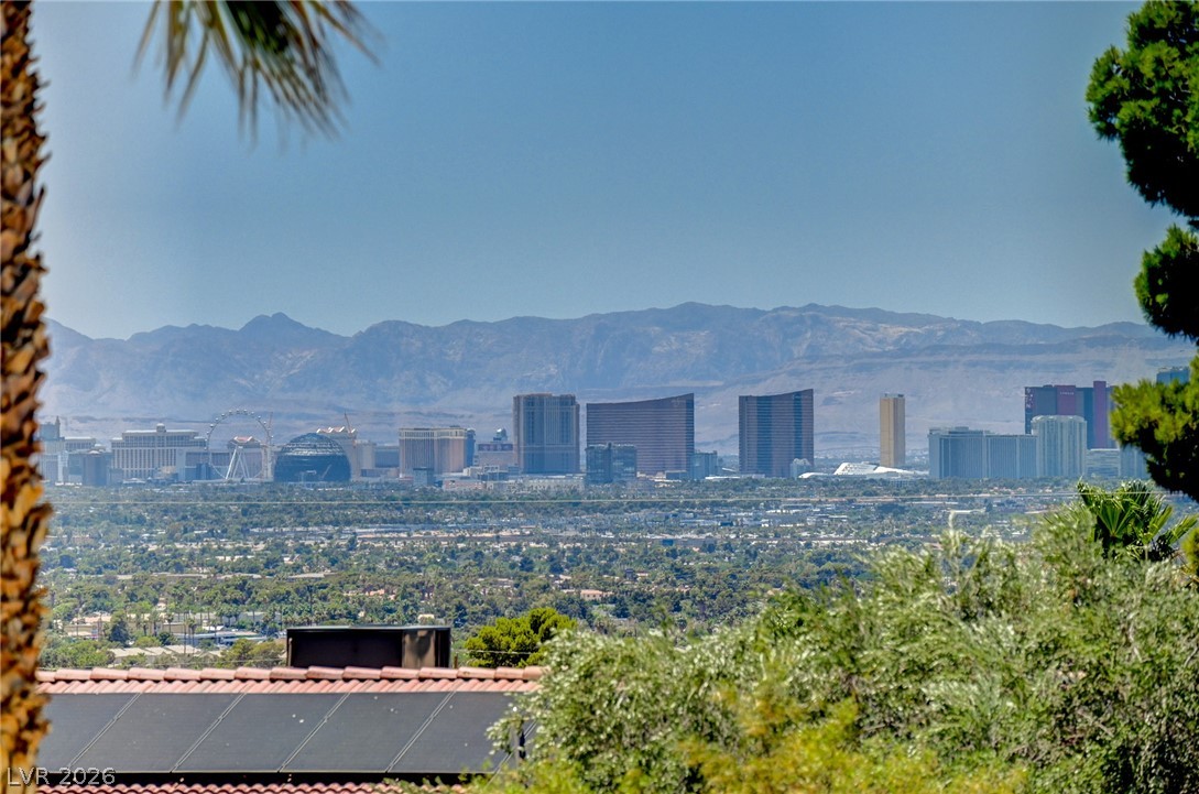 548 Radwick Drive Las Vegas NV 89110