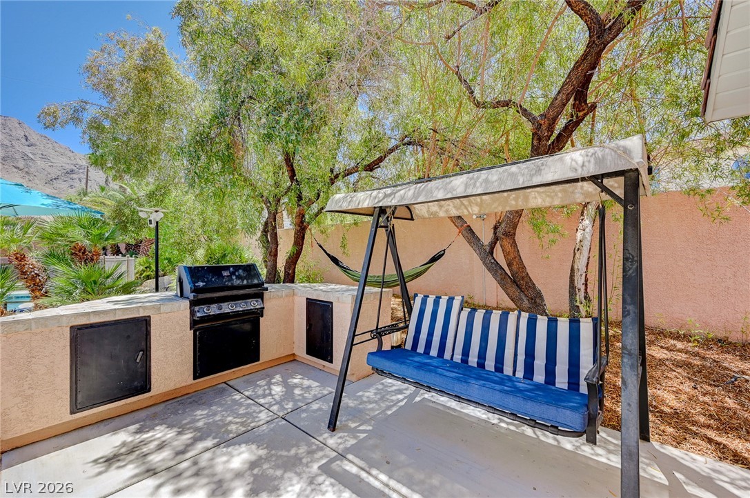 548 Radwick Drive Las Vegas NV 89110