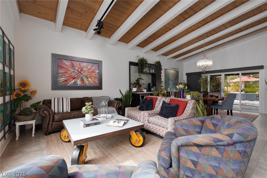 5285 North Chieftain Street Las Vegas NV 89149