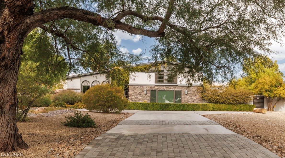 5285 North Chieftain Street Las Vegas NV 89149