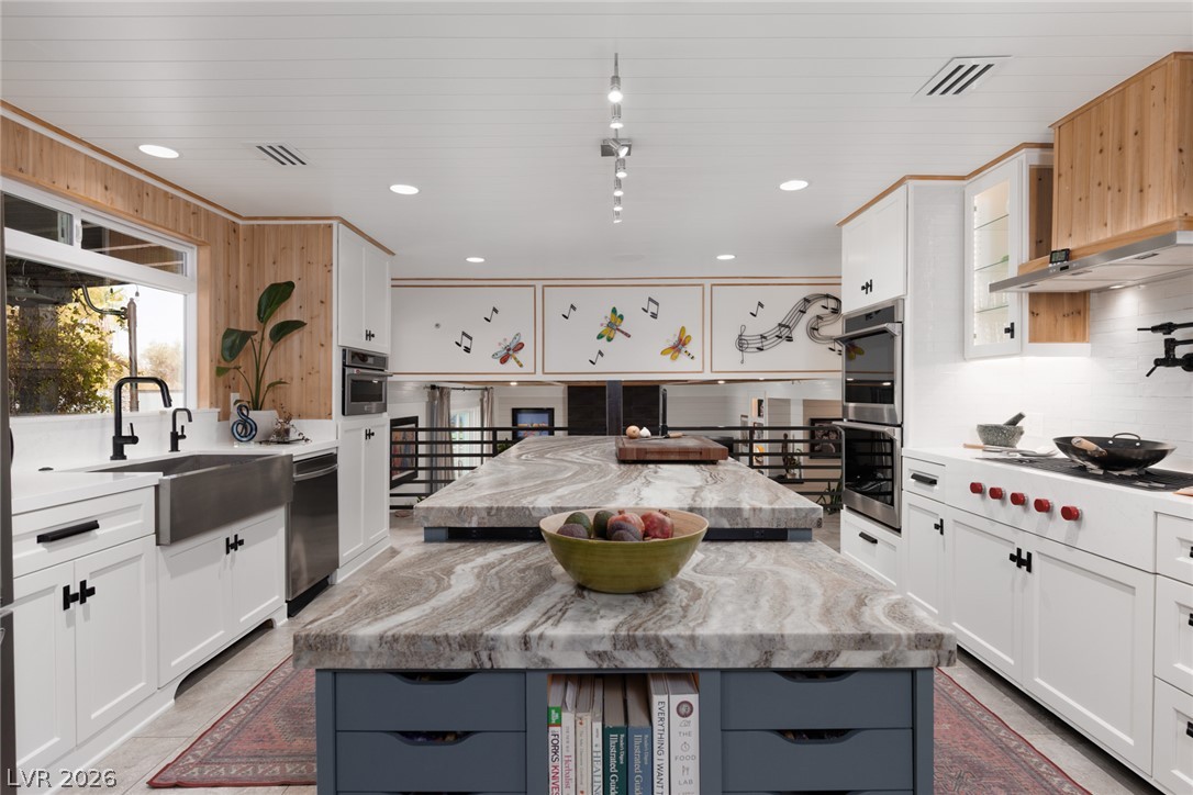 5285 North Chieftain Street Las Vegas NV 89149