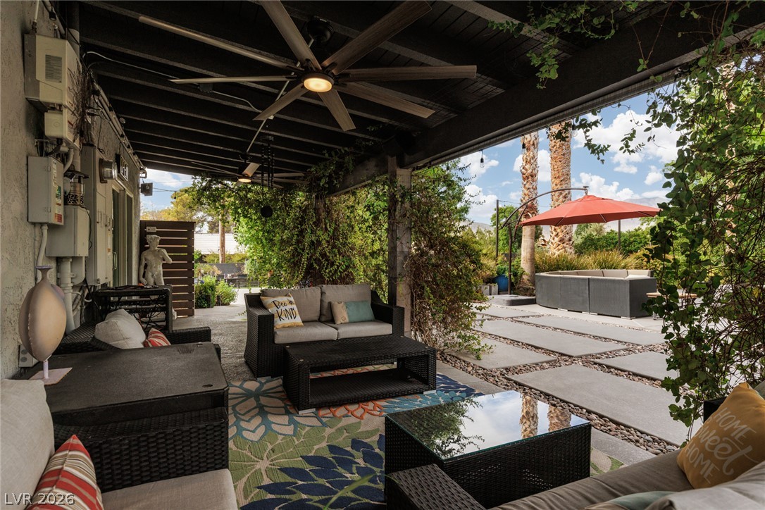 5285 North Chieftain Street Las Vegas NV 89149