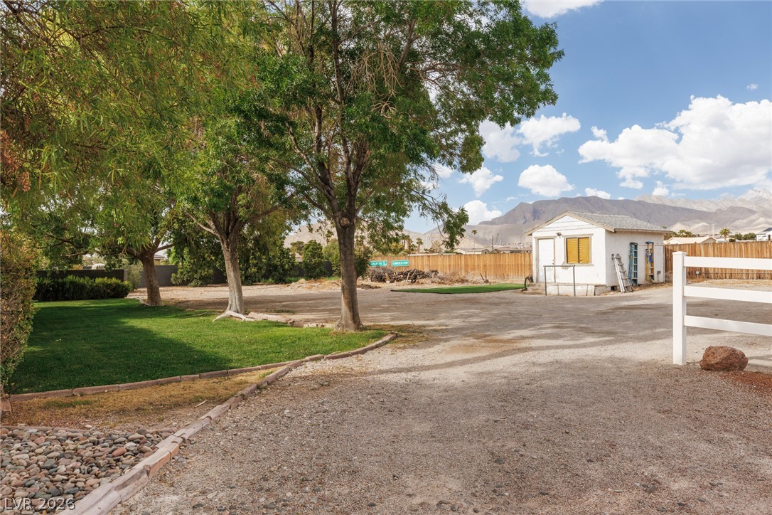5285 North Chieftain Street Las Vegas NV 89149