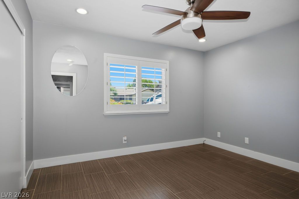 3700 Briarglen Lane Las Vegas NV 89108