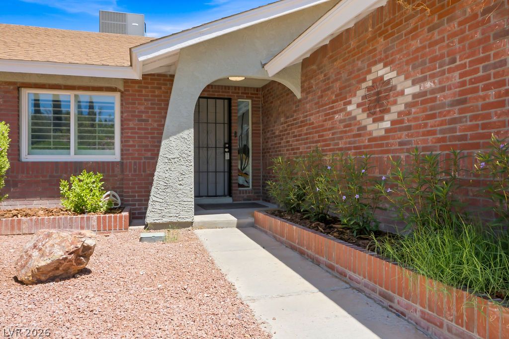 3700 Briarglen Lane Las Vegas NV 89108
