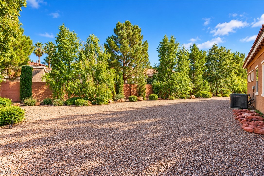 2055 Mona Faye Court Las Vegas NV 89123