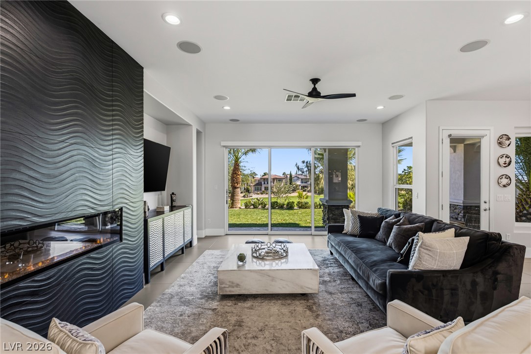2042 Country Cove Court Las Vegas NV 89135