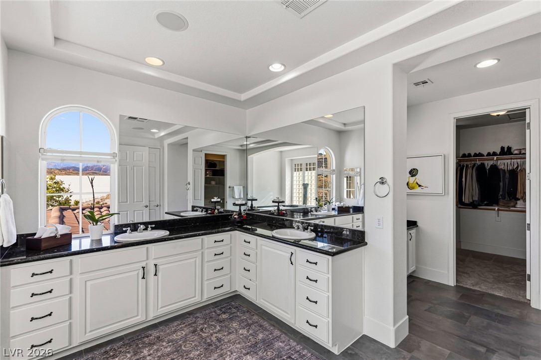 2042 Country Cove Court Las Vegas NV 89135