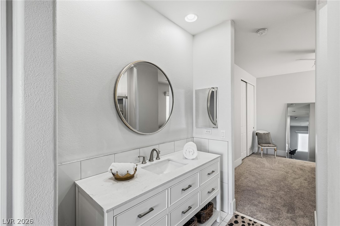 2042 Country Cove Court Las Vegas NV 89135