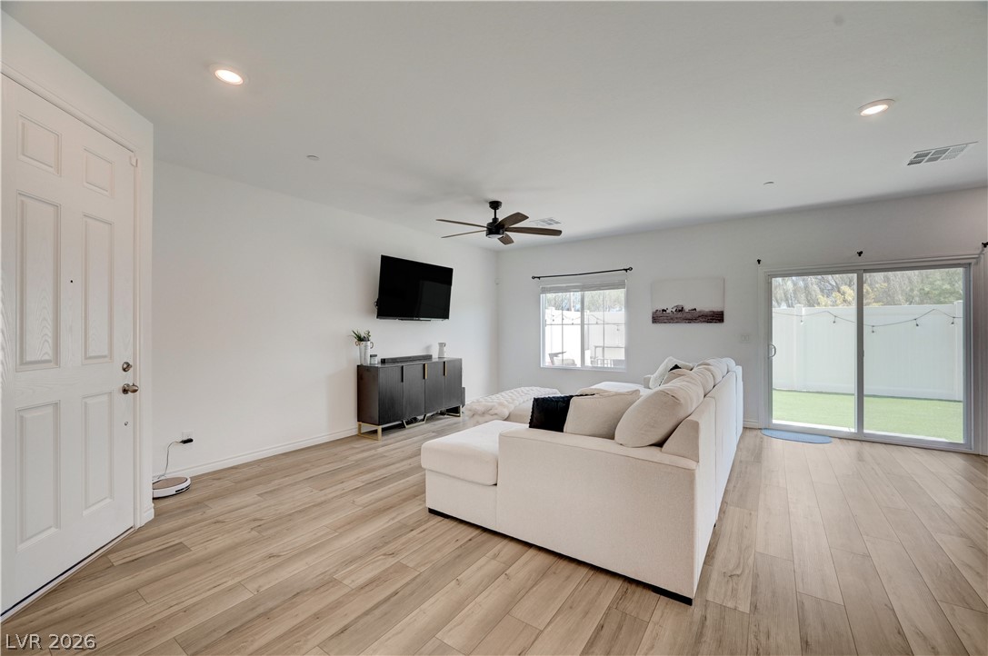 7204 North Decatur Boulevard 3 Las Vegas NV 89131