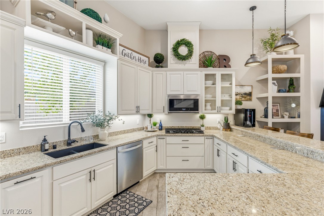 359 Cannes Street Henderson NV 89015