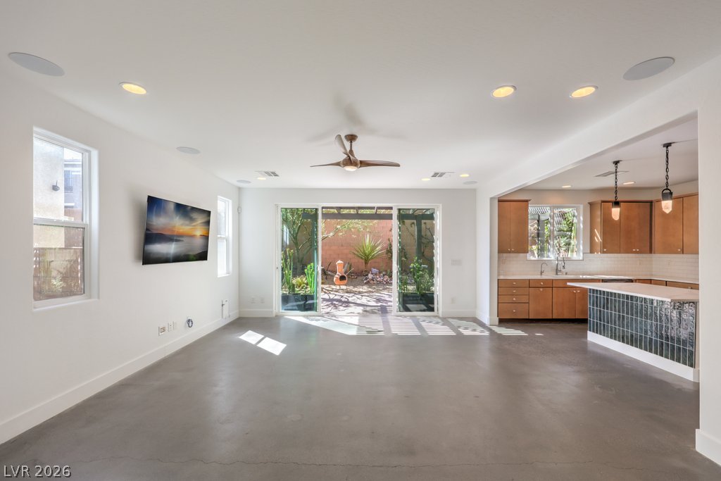 9463 Brough Avenue Las Vegas NV 89178