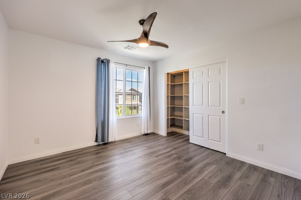 9463 Brough Avenue Las Vegas NV 89178