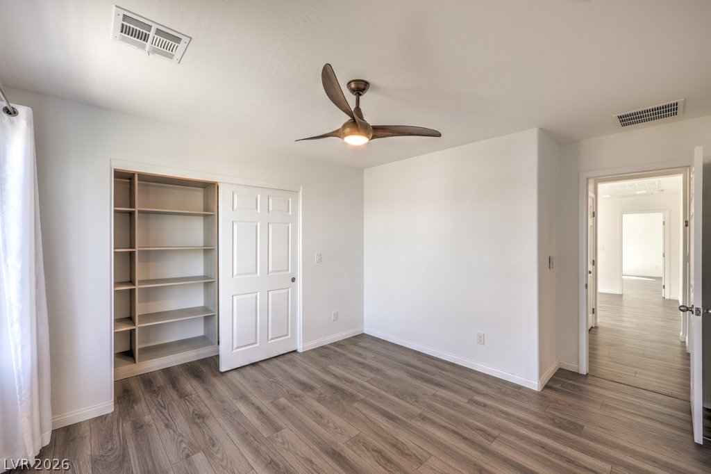 9463 Brough Avenue Las Vegas NV 89178
