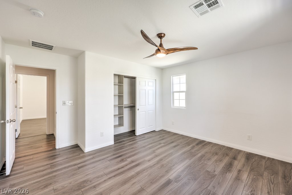9463 Brough Avenue Las Vegas NV 89178