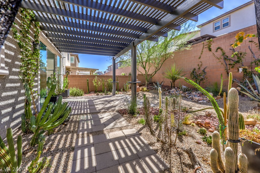9463 Brough Avenue Las Vegas NV 89178