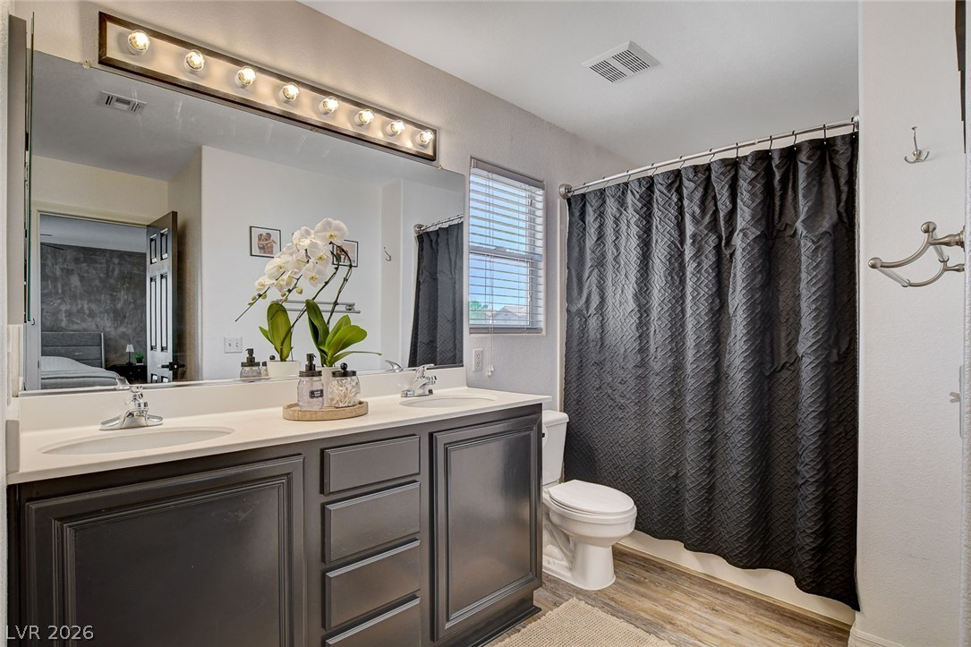 3744 Laguna Veneta Avenue Las Vegas NV 89141