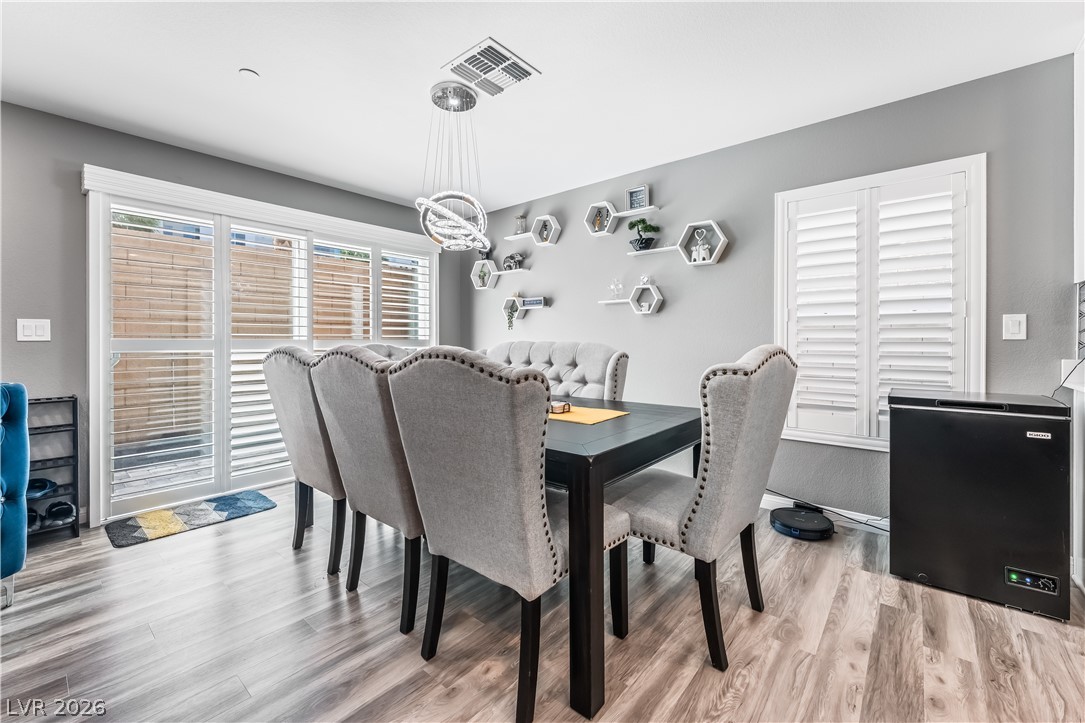 6821 Calvitero Street Las Vegas NV 89149