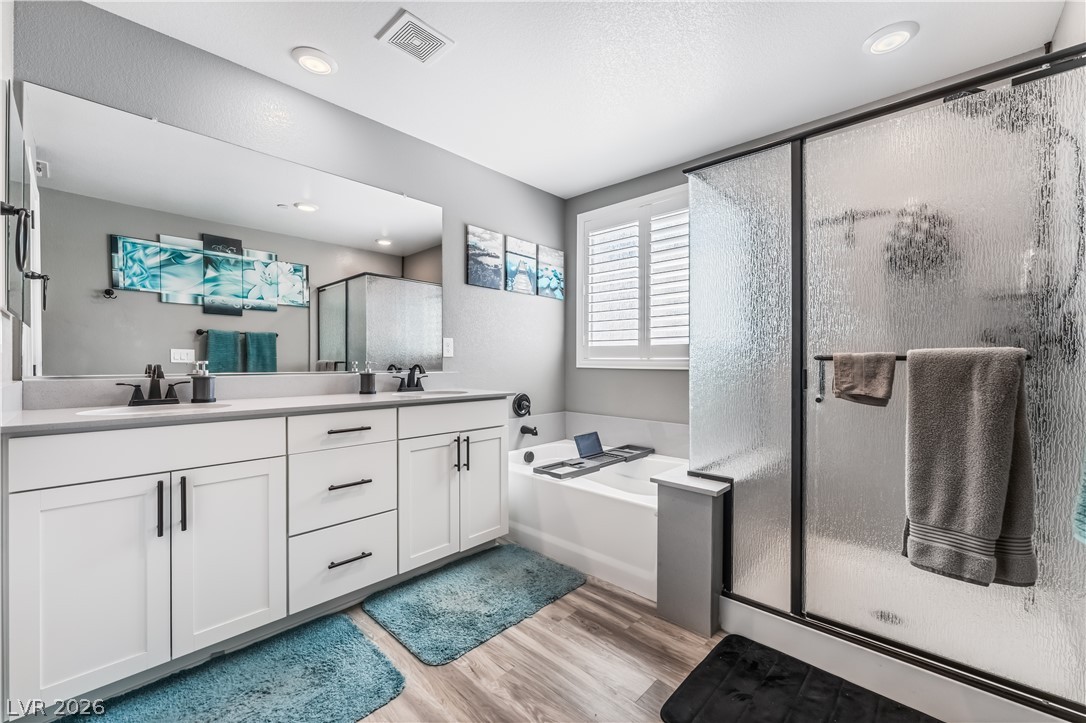 6821 Calvitero Street Las Vegas NV 89149