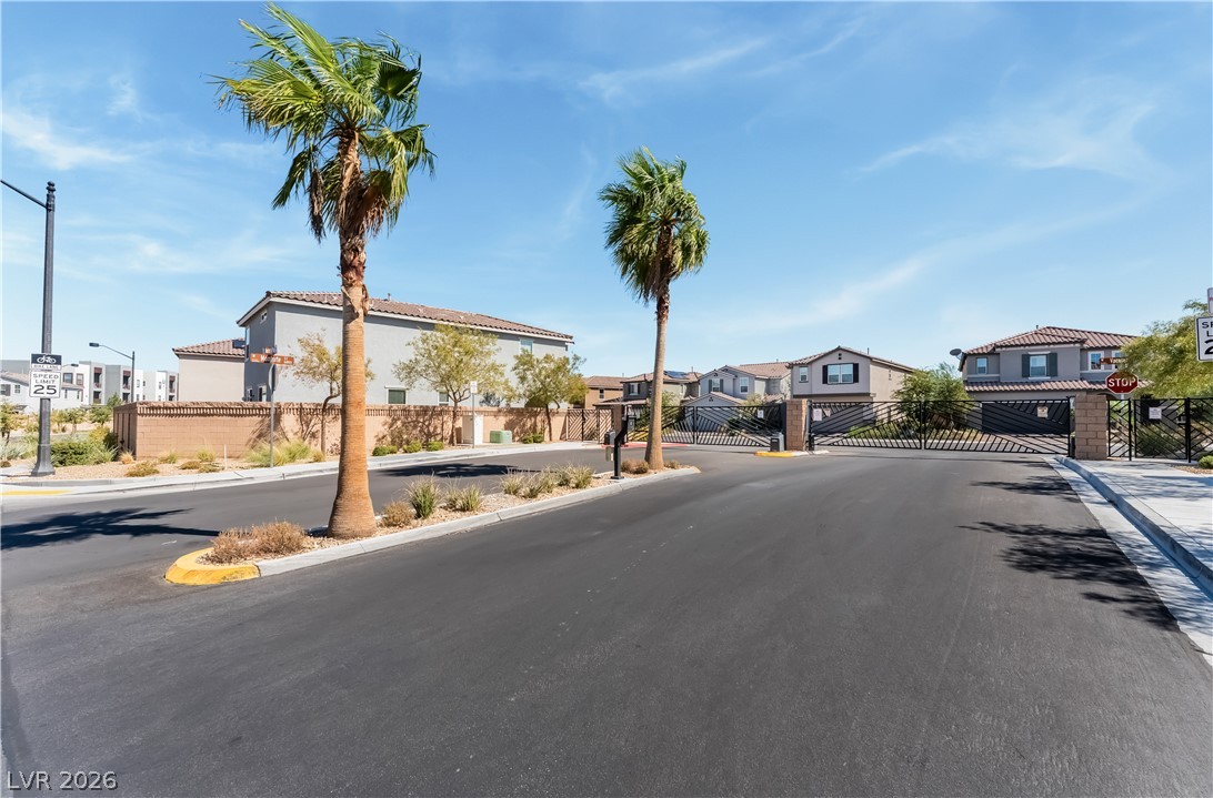 6821 Calvitero Street Las Vegas NV 89149