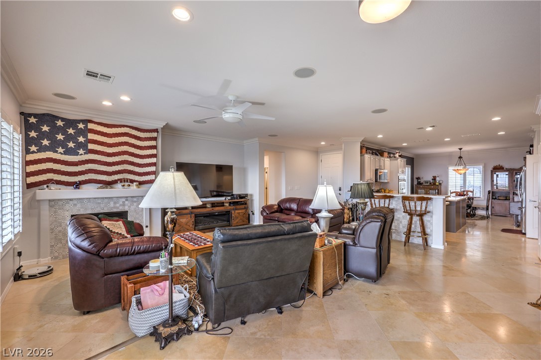 2550 Portsmouth Creek Avenue Henderson NV 89052