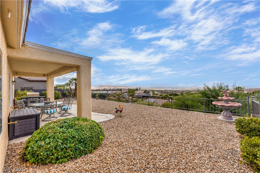 2550 Portsmouth Creek Avenue Henderson NV 89052