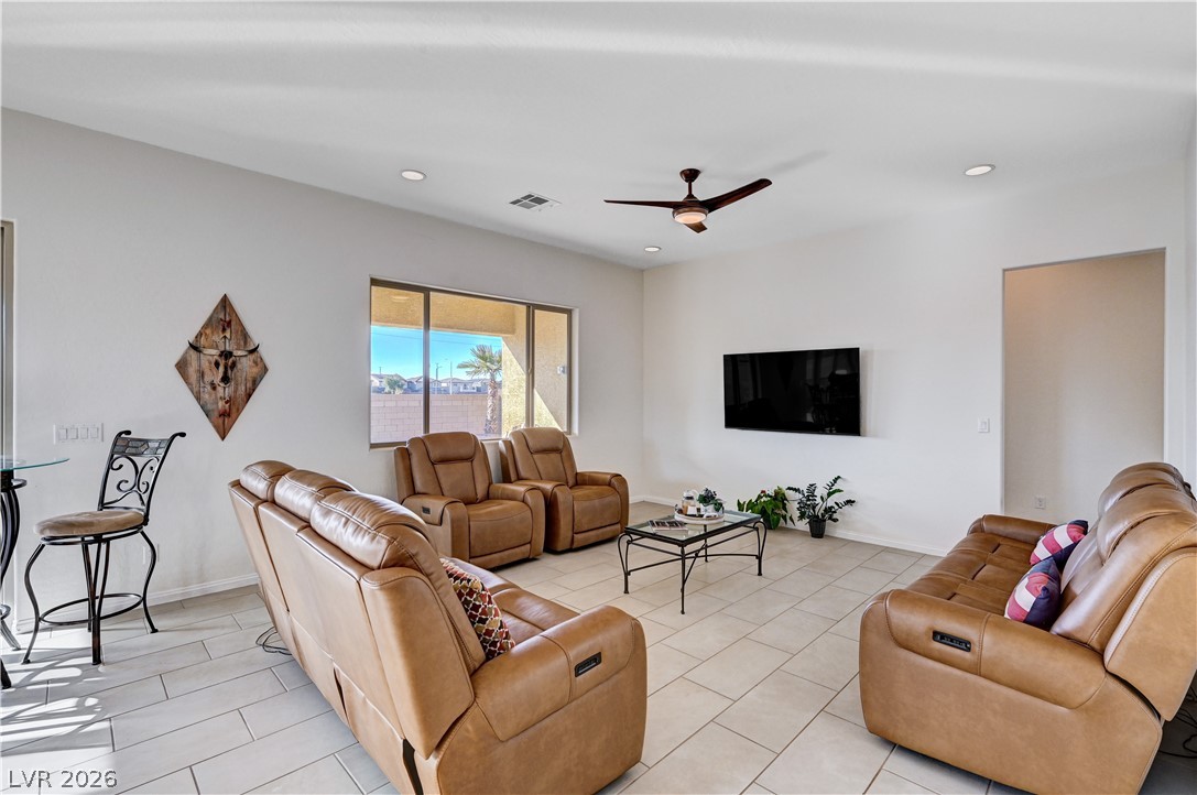 6205 Gambetta Street Las Vegas NV 89115